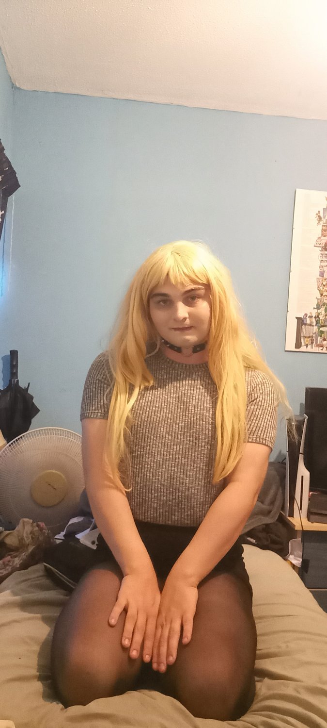 Expose this sissy #Ag3cSgFZ